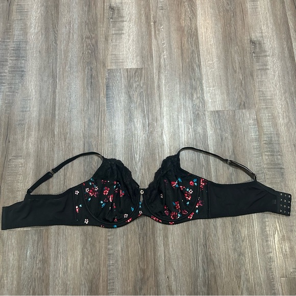 Ashley Graham Black Floral Lace Underwire Bra Size 44DD - Picture 2 of 10